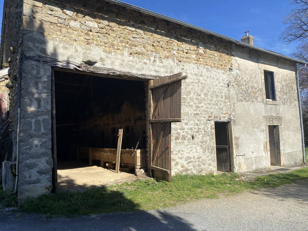 Maison à AUGNE