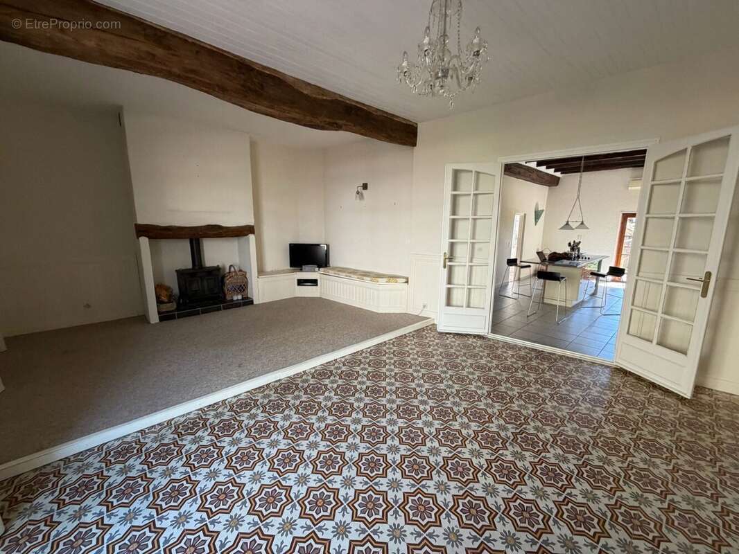 Maison 187 m² à Valence  - photo 6