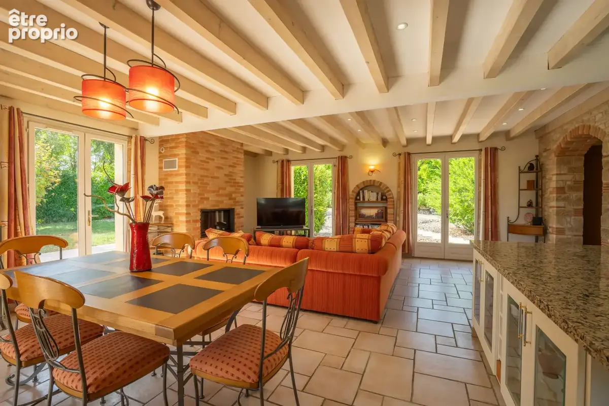 Belle maison contemporaine avec piscine, grand terrain et vue sur la campagne - photo 11