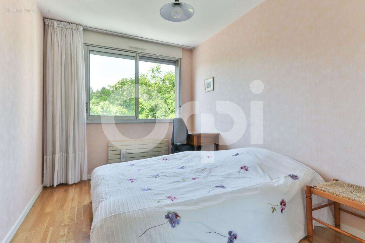 Appartement à LYON-5E