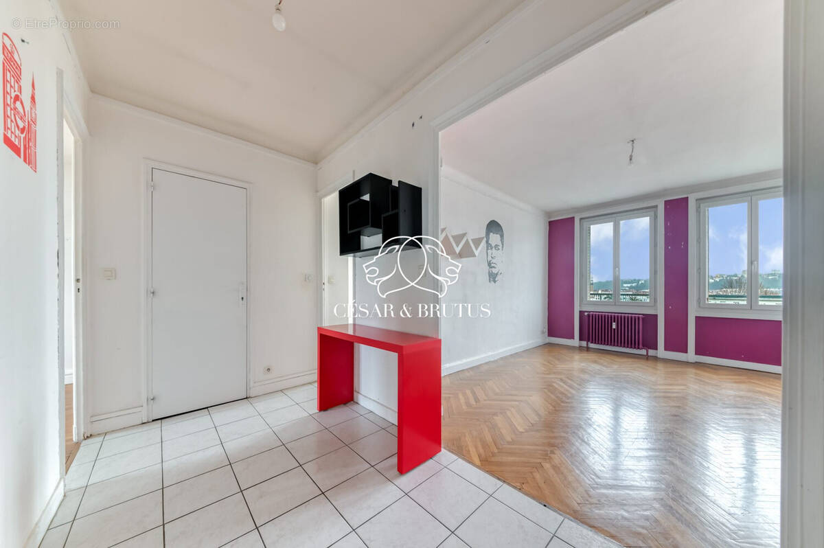 Appartement à LYON-9E