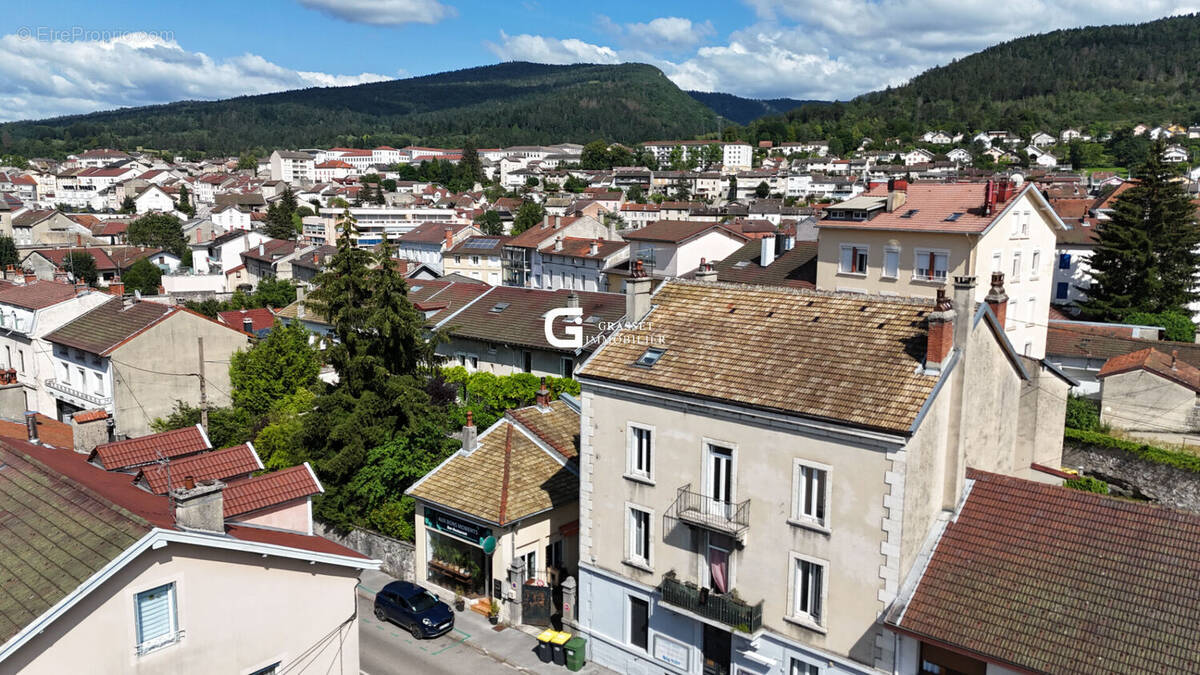 Appartement à OYONNAX