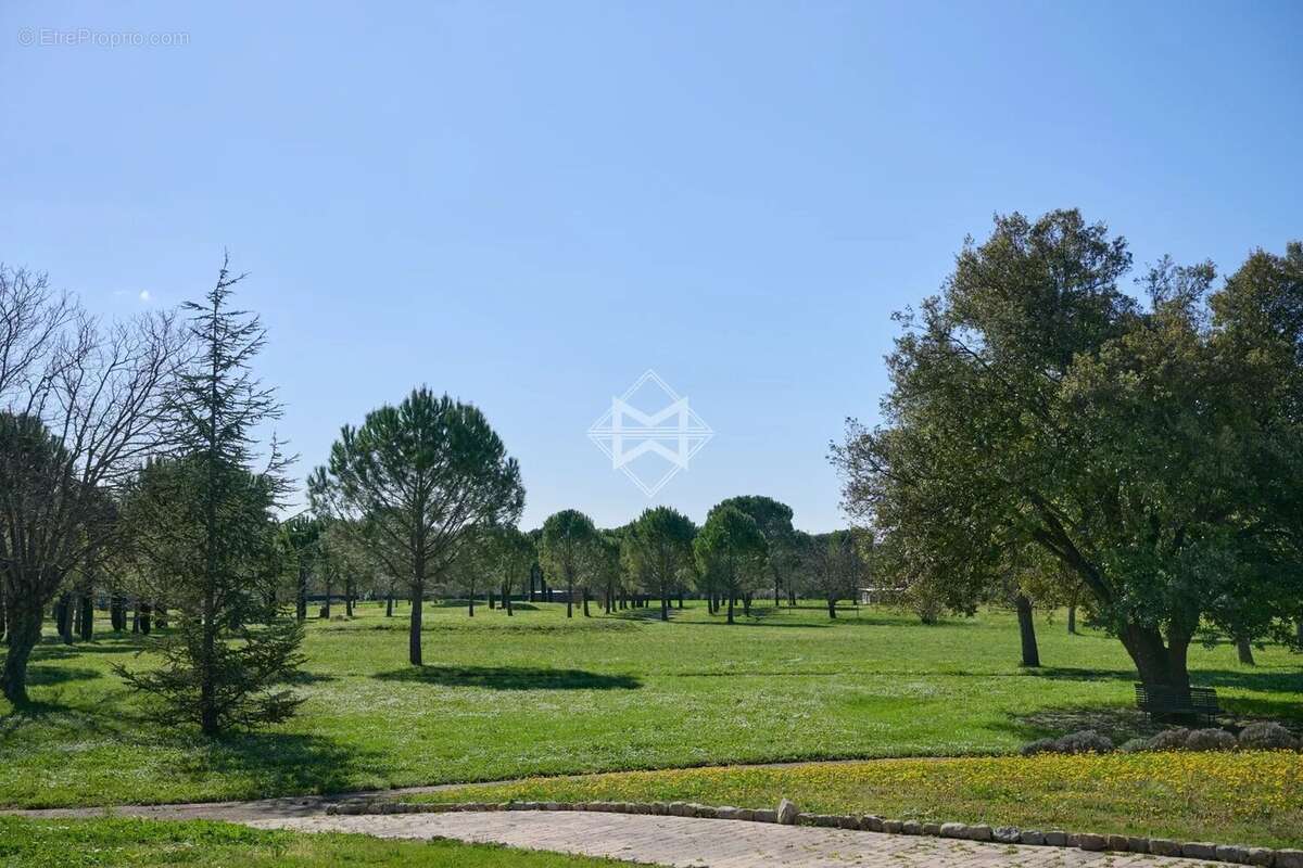 Propriété de charme profitant d'un parc de 10 hectares - photo 7