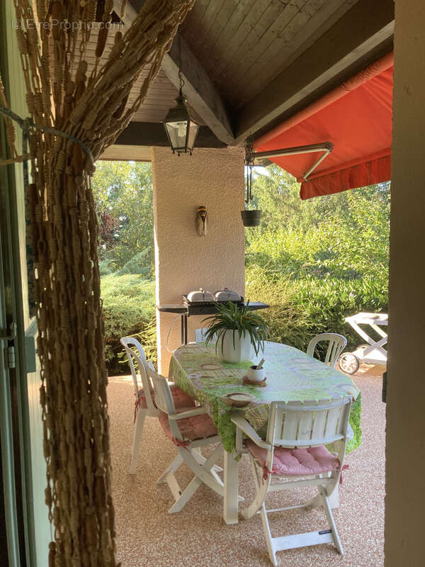 Maison à VILLIEU-LOYES-MOLLON