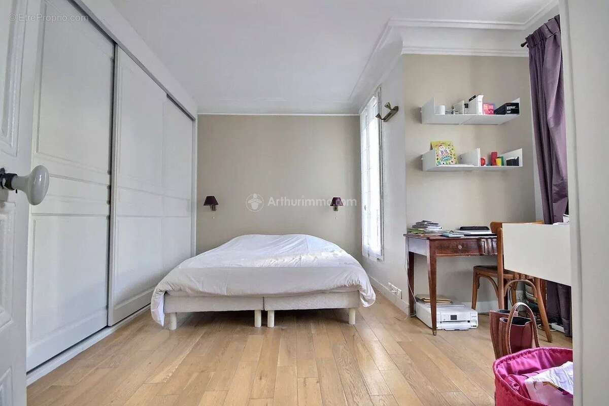 Maison à ASNIERES-SUR-SEINE