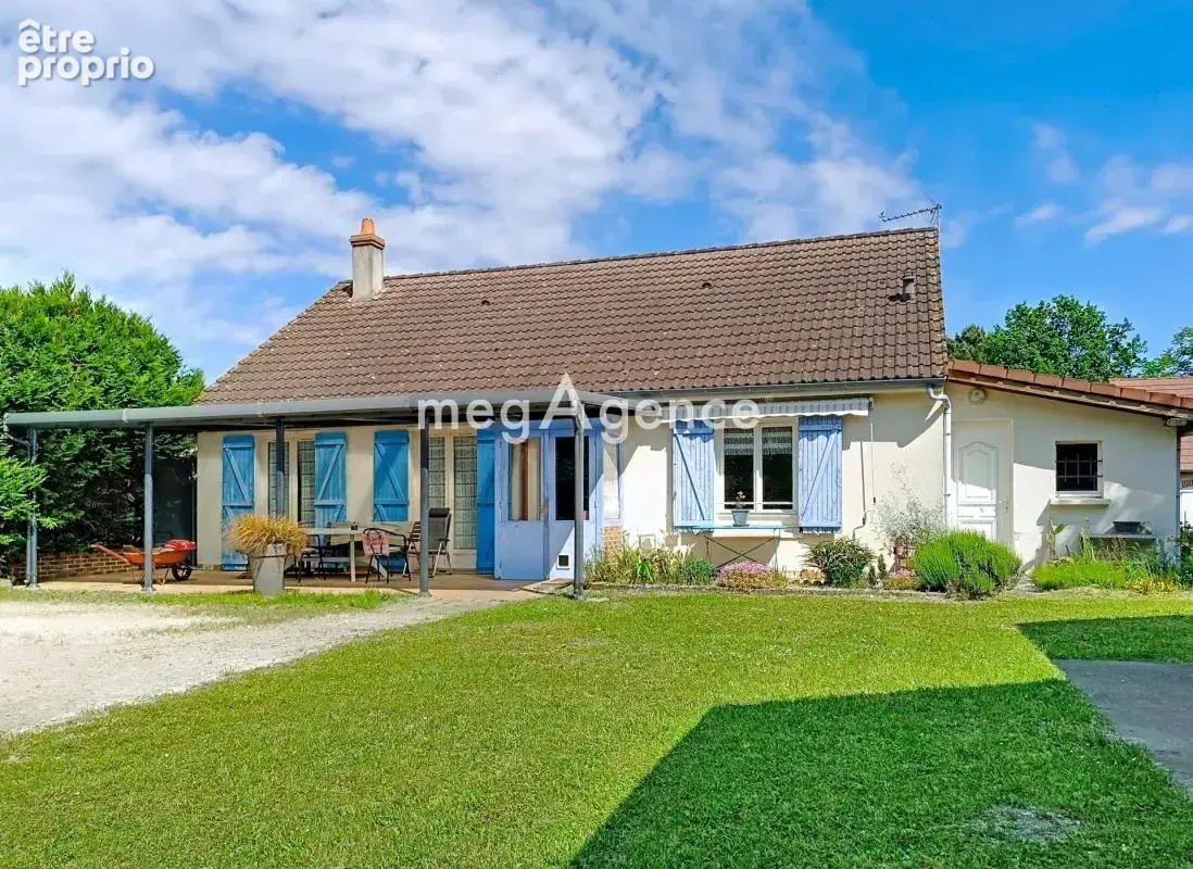 Maison à GIEVRES
