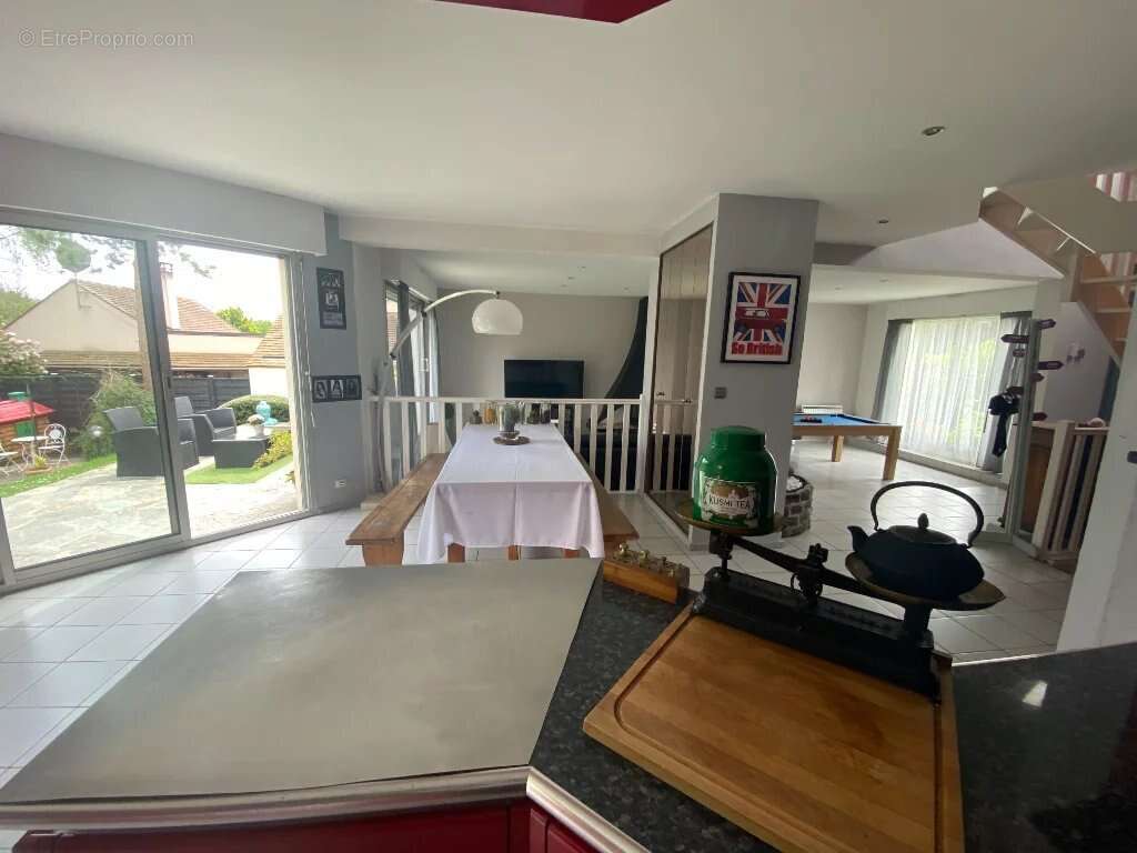 Maison à LE PLESSIS-TREVISE