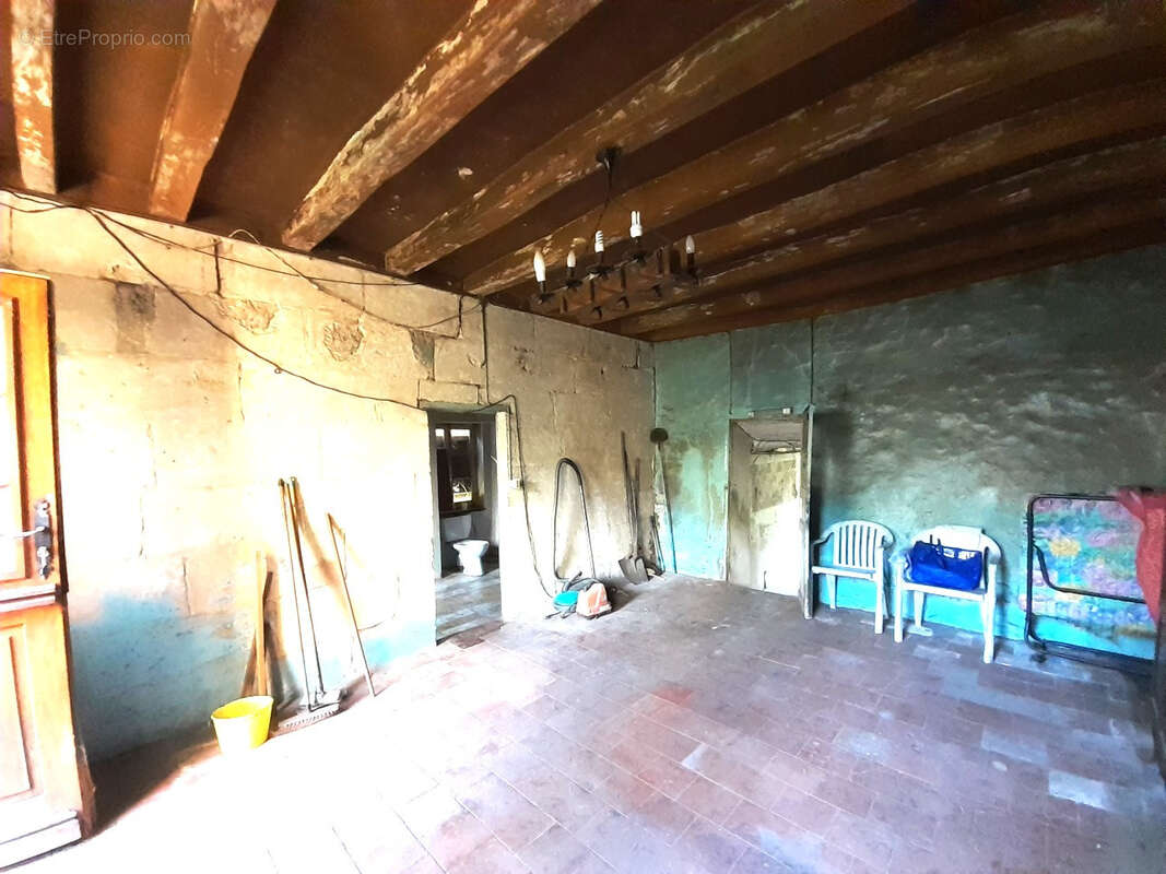 Maison à BEAUMONT-SUR-DEME