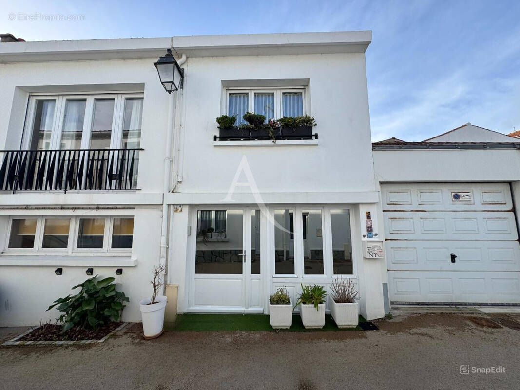 Maison à SAINT-GILLES-CROIX-DE-VIE