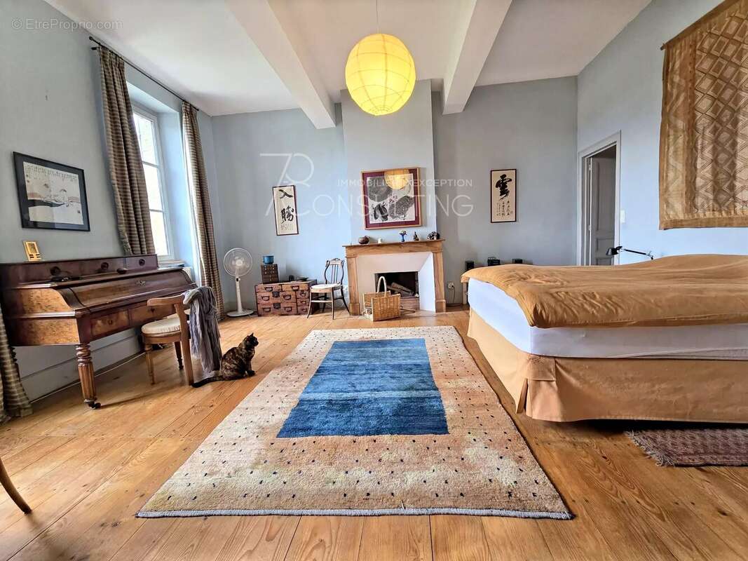 Maison à VILLEFRANCHE-DE-LAURAGAIS