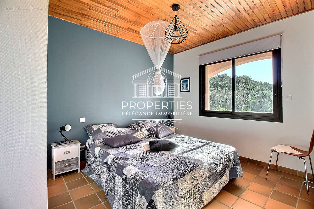 Maison à LE LAVANDOU