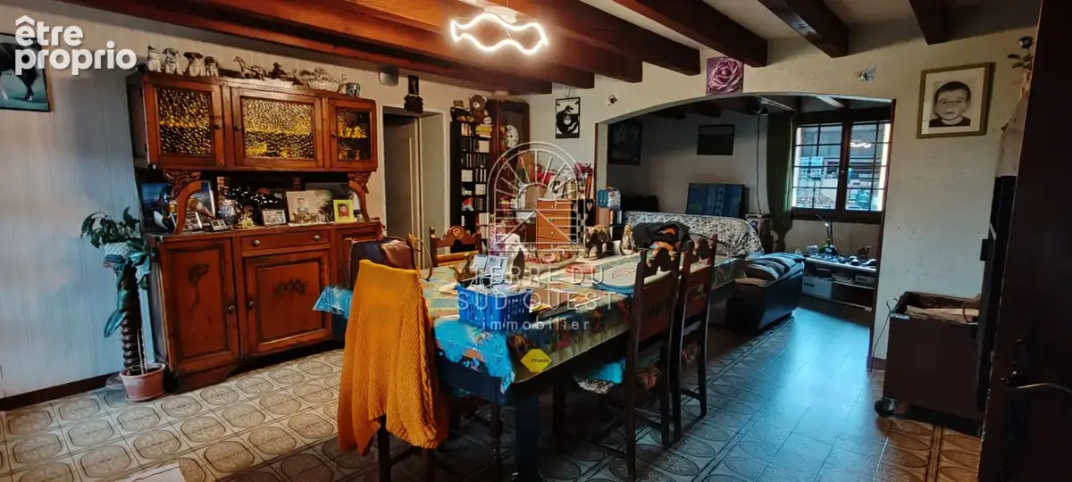 BAISSE DE PRIX - Maison de 170m2 avec dépendances, plusieurs hangars et box à chevaux - photo 6