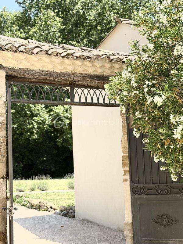 Maison à SARRIANS