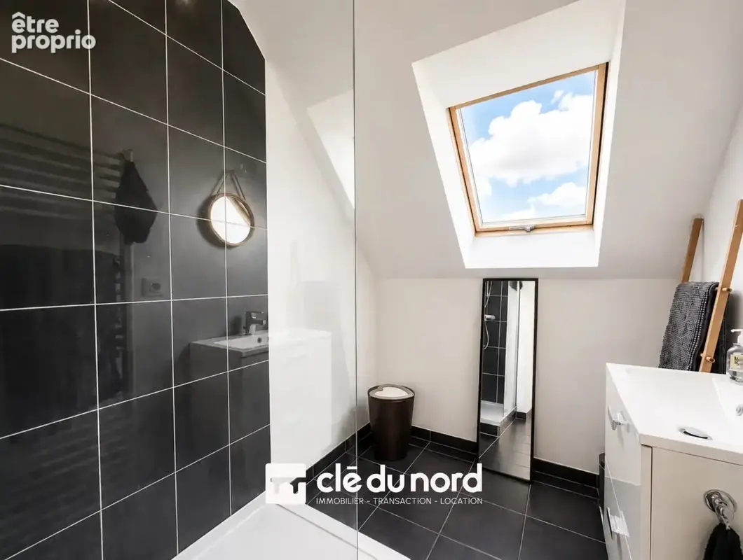 Maison individuelle de 2014 - 4 chambres - garage - jardin - parking - photo 8