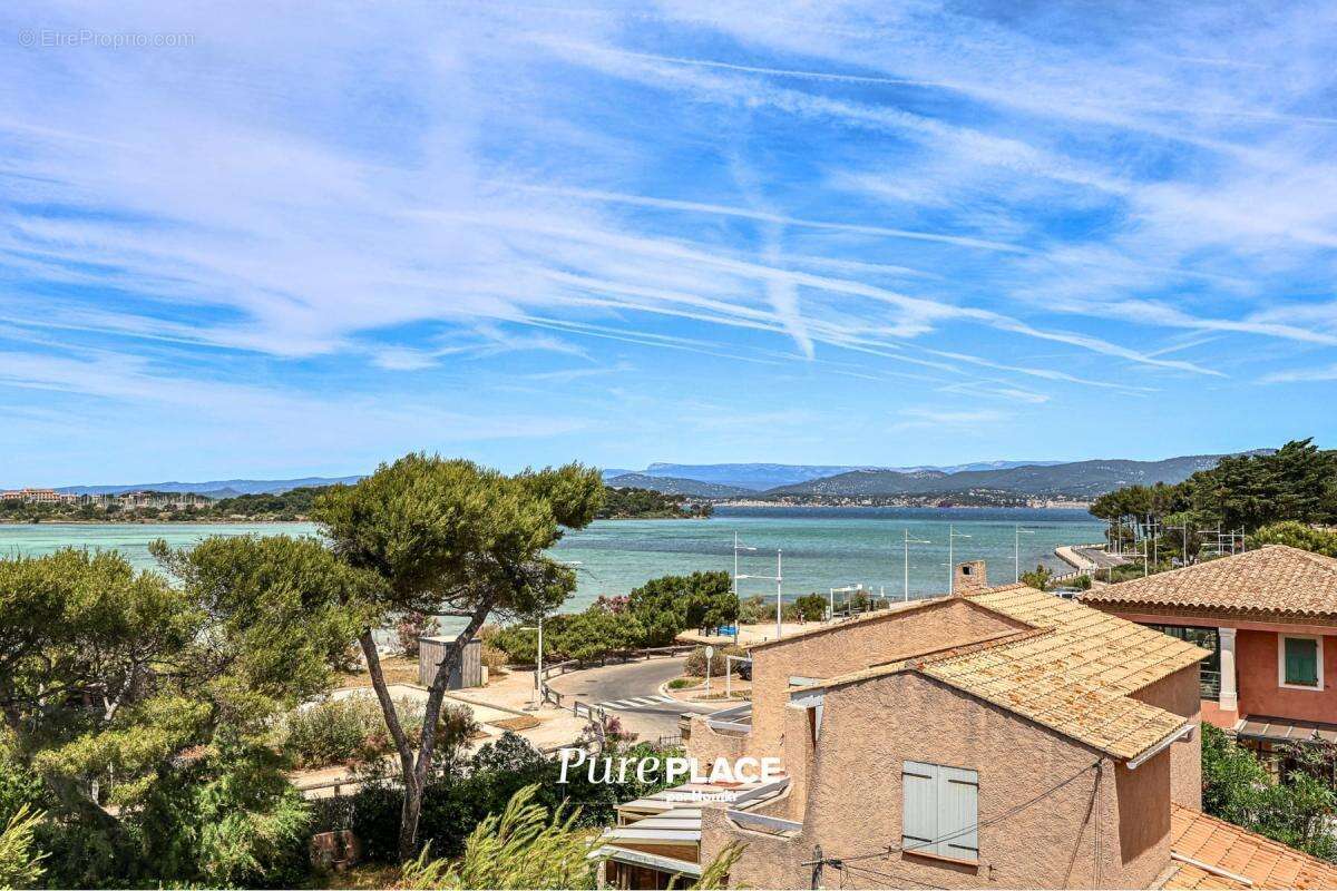 Maison à SIX-FOURS-LES-PLAGES