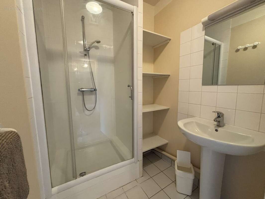 Appartement 80 m² à Grenoble  - photo 9