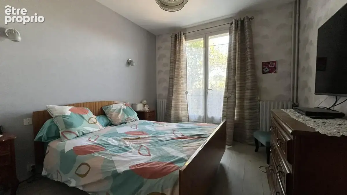 Maison de 195 m² à vendre avec entrepôt de 230 m² - photo 9