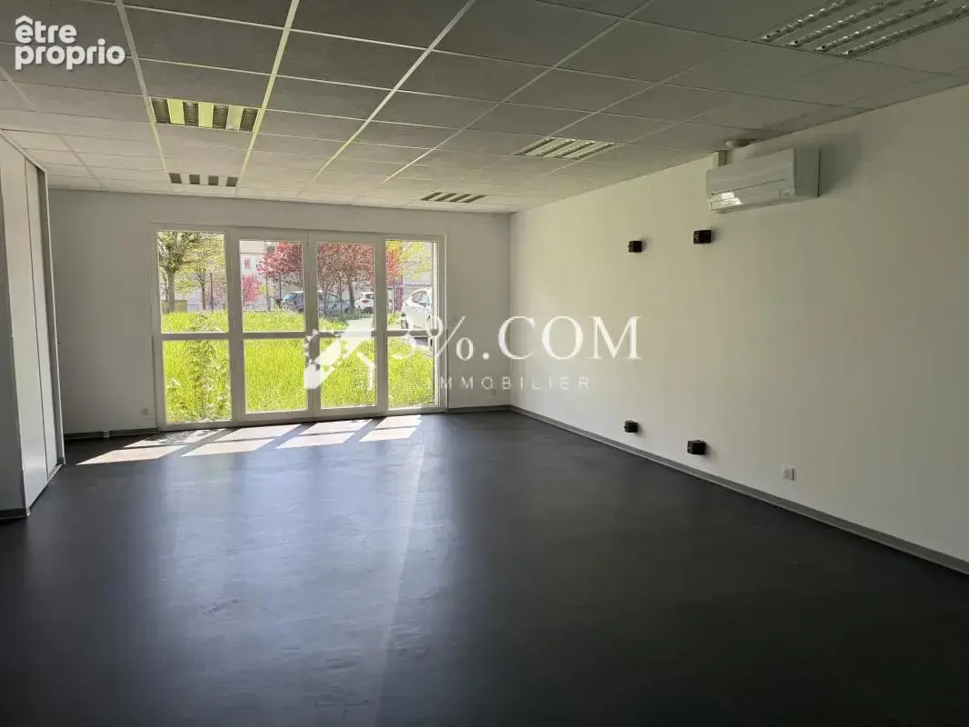 Local commercial de 105 m2 ZAC COURCY EPINAL - photo 8