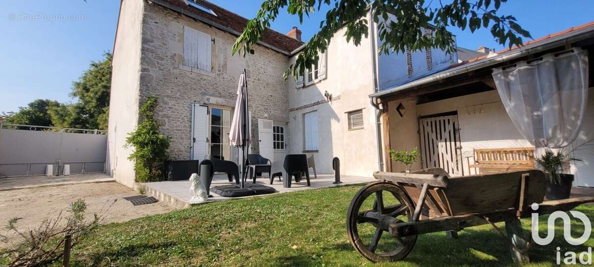 Photo 2 - Maison à INGRE