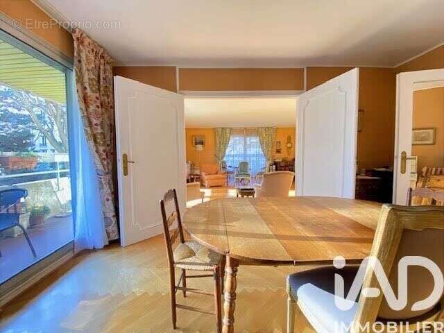 Photo 4 - Appartement à BOULOGNE-BILLANCOURT