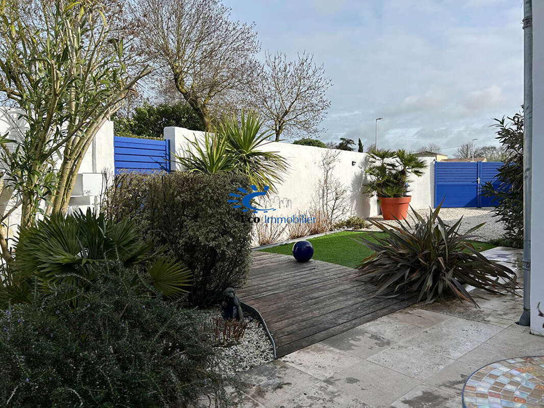 Clavette maison plain pied 141 m² piscine et garage - photo 3