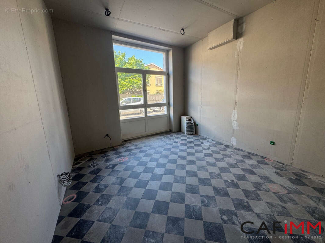 Avant travaux - Appartement à LYON-3E