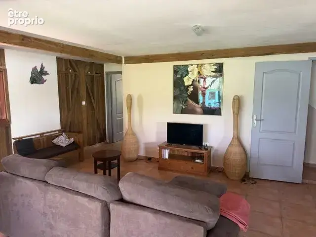 Maison 5 pièces 107 m² à vendre à Sainte-Rose (97115) - photo 9
