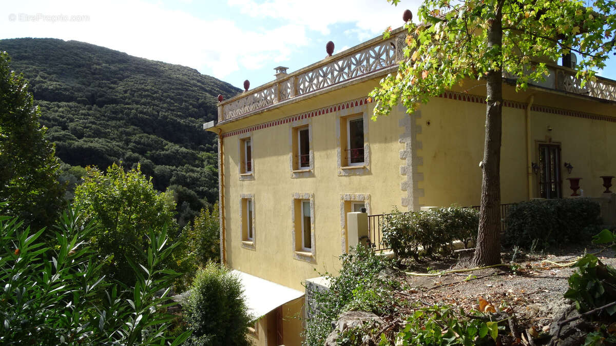 Maison à SAINTE-LUCIE-DE-TALLANO