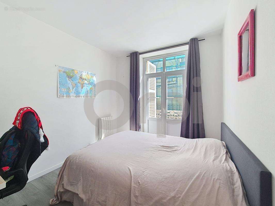 Appartement à TERRASSON-LAVILLEDIEU