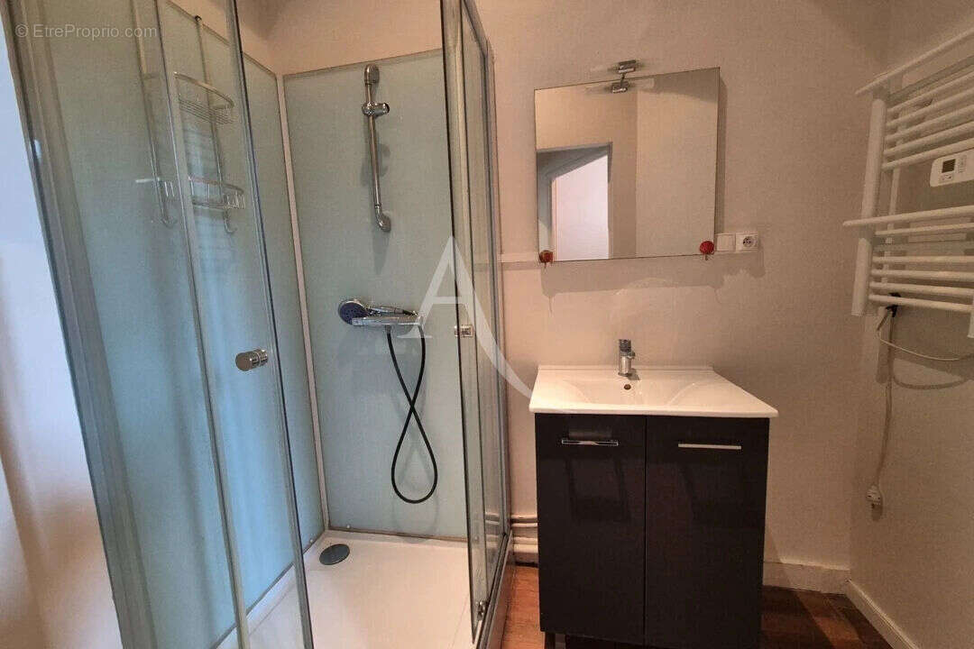 Maison à VILLENEUVE-DE-MARSAN