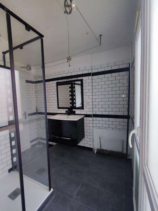 Appartement à LES ULIS