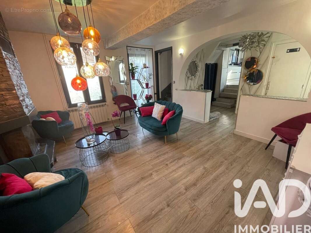 Photo 7 - Maison à MONTREUIL-AUX-LIONS