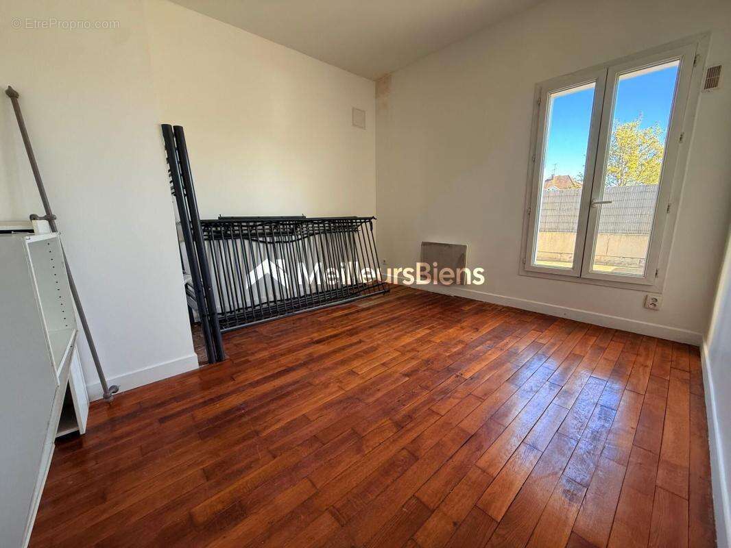 Appartement à PERSAN