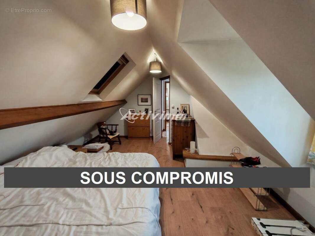 4285 16 - Maison à AZINCOURT