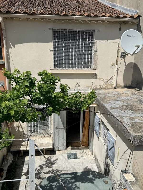 Maison à SORGUES
