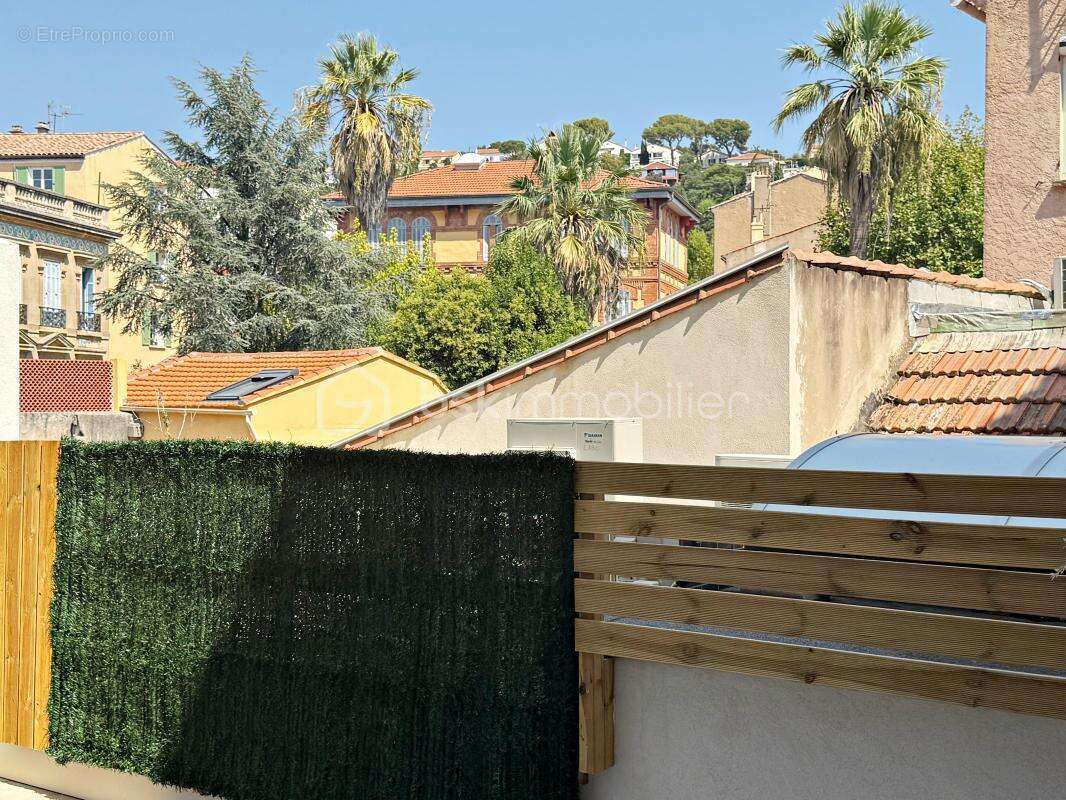 Appartement à HYERES