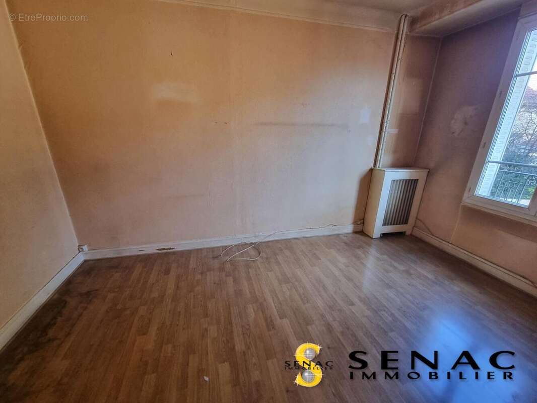 Appartement à SAINT-PRIX