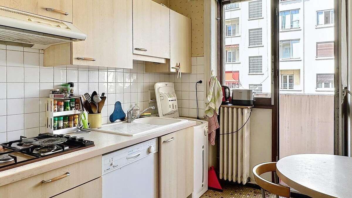 Photo 6 - Appartement à LYON-6E