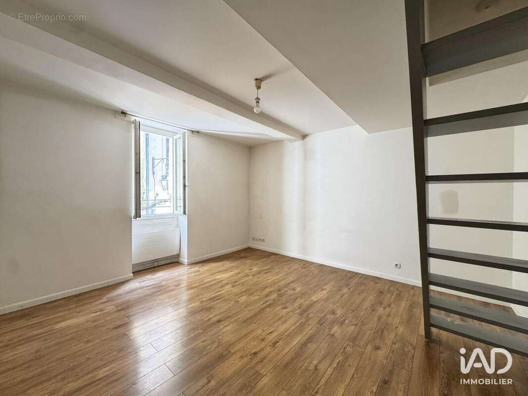 Appartement 45 m² à Trets  - photo 2
