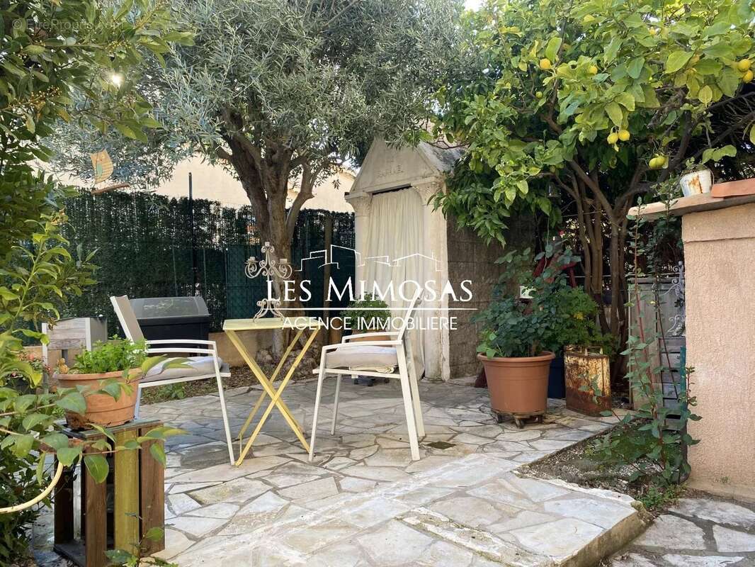 Appartement à FREJUS