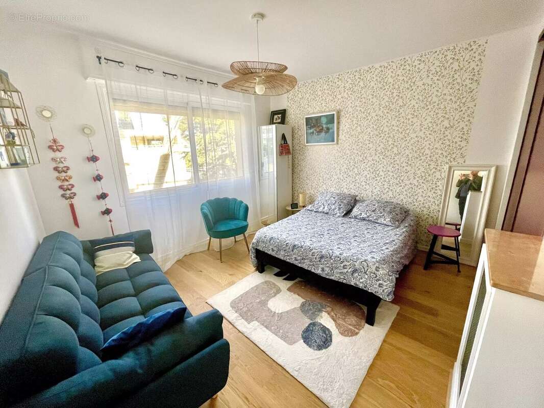 Appartement à LE CANNET
