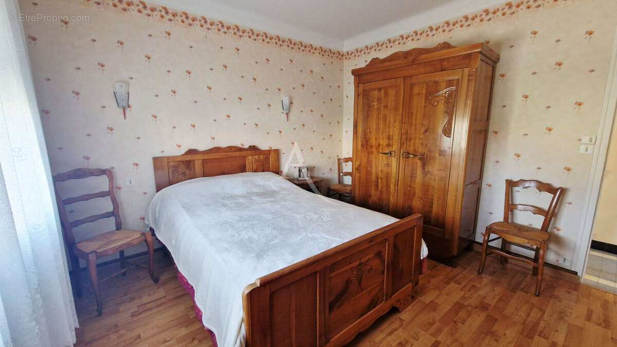 Maison à GROSBREUIL