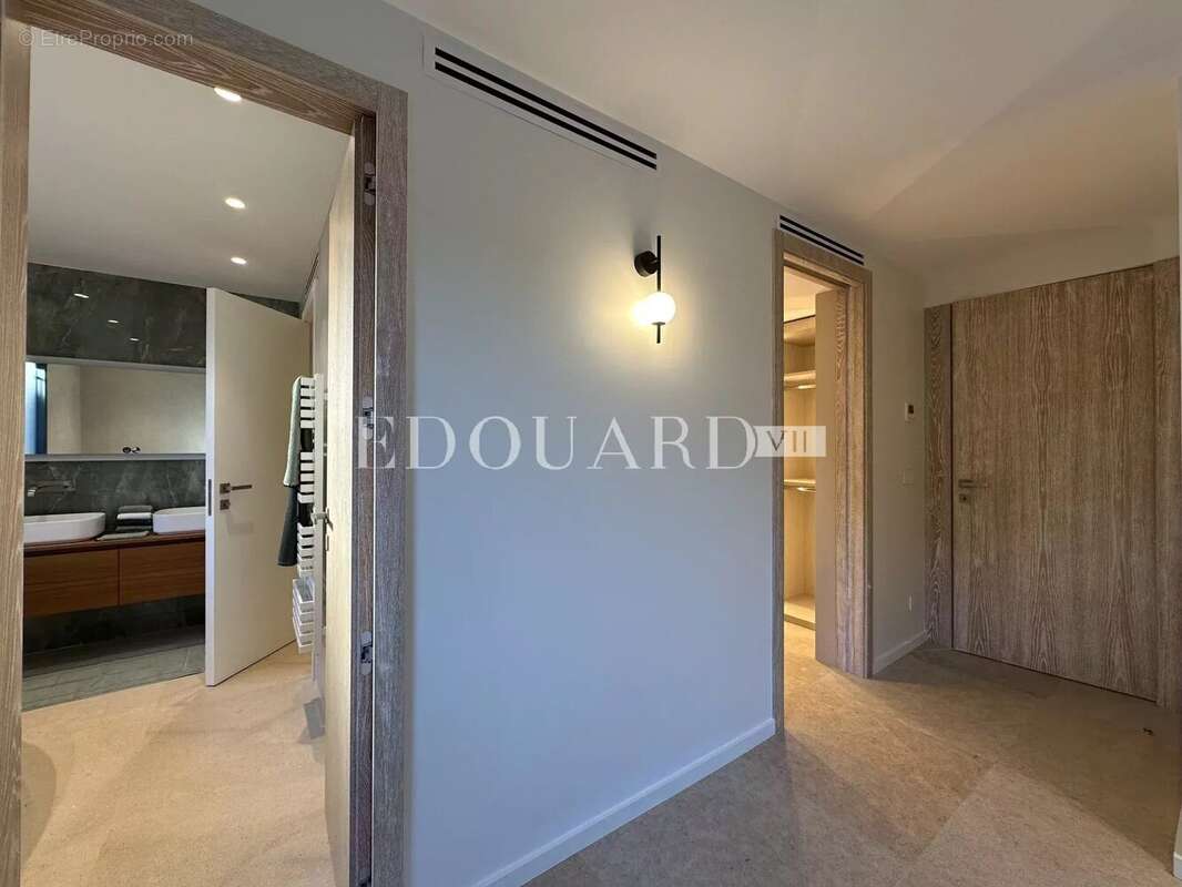 Maison à ROQUEBRUNE-CAP-MARTIN