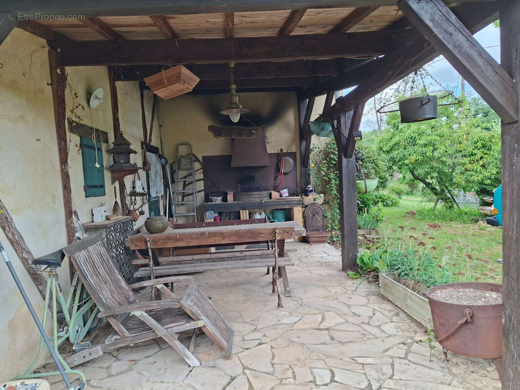 Maison à SIORAC-EN-PERIGORD