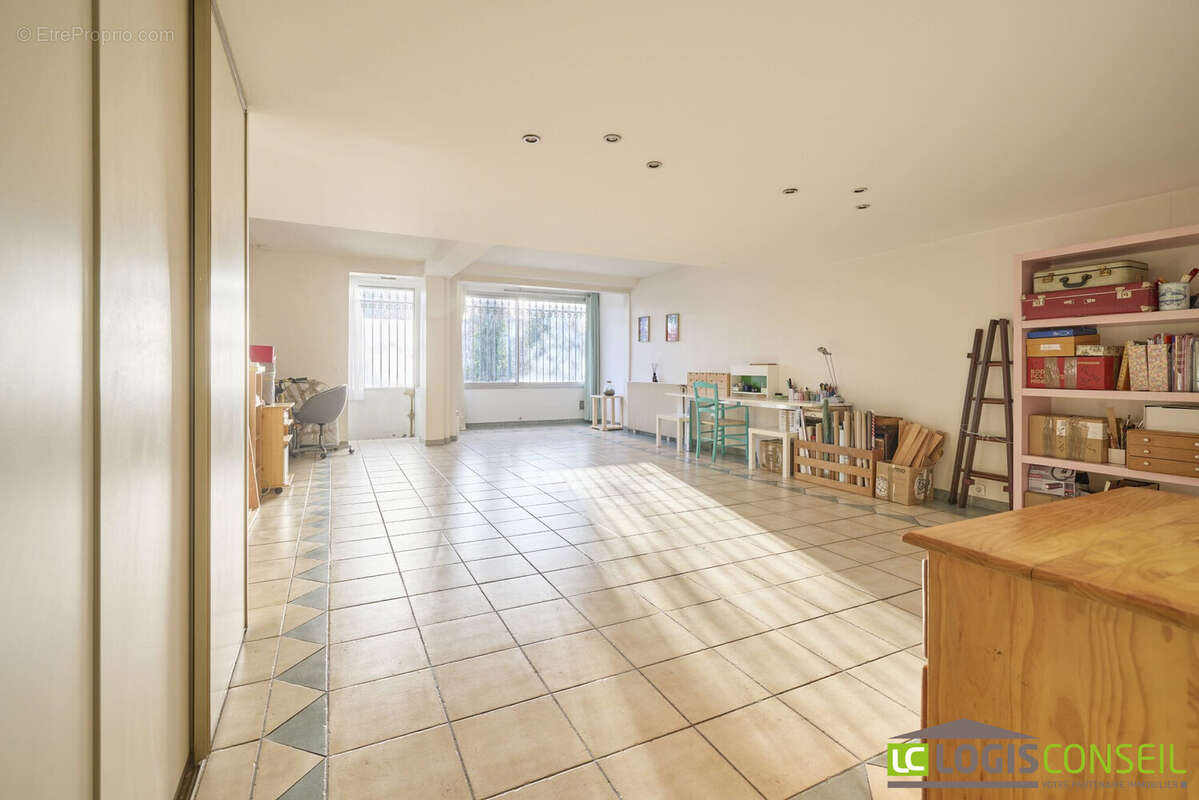 Appartement à BOURG-LA-REINE