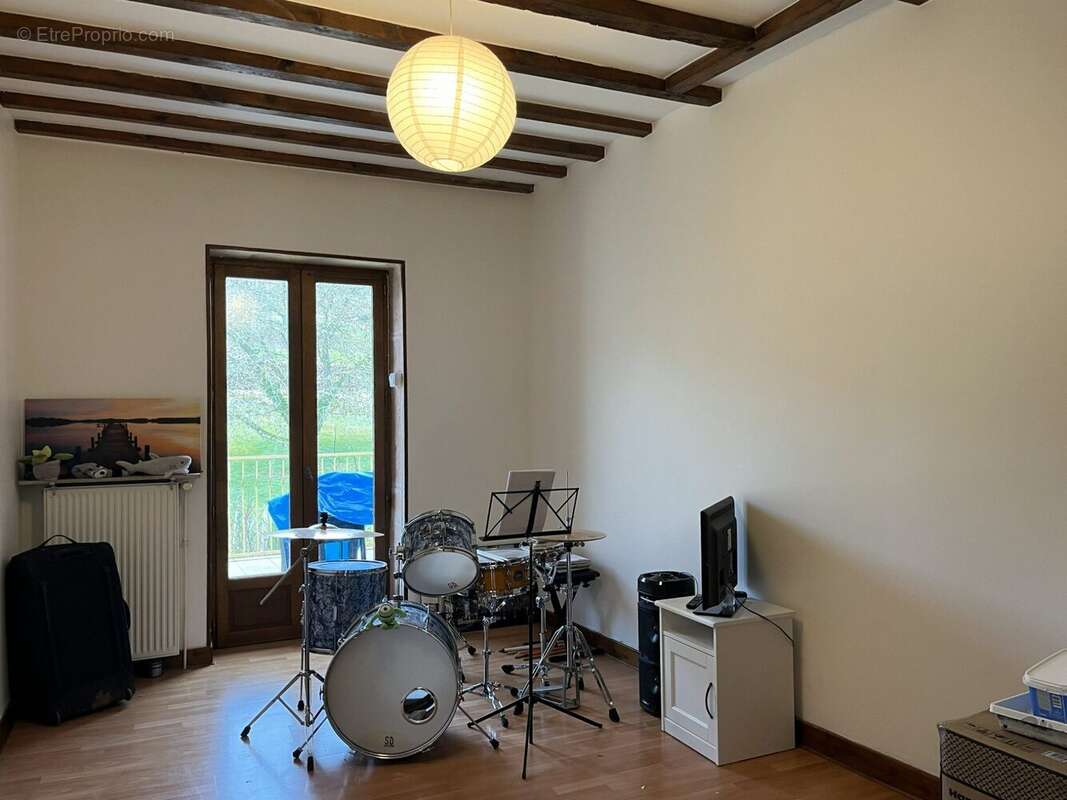 Maison 150 m² à Plottes  - photo 8