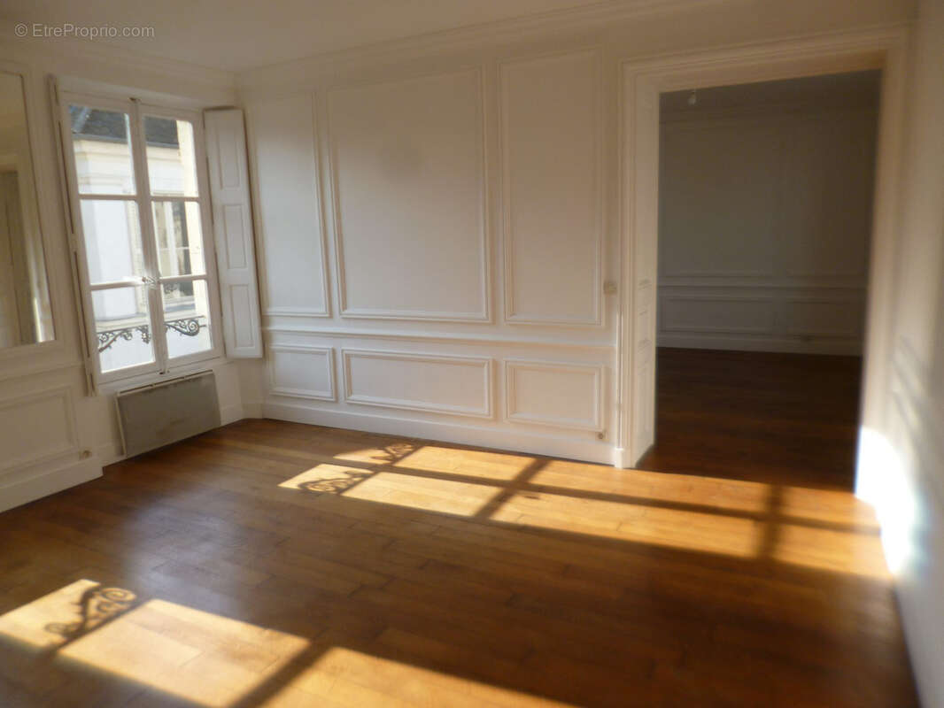 Appartement à FONTAINEBLEAU