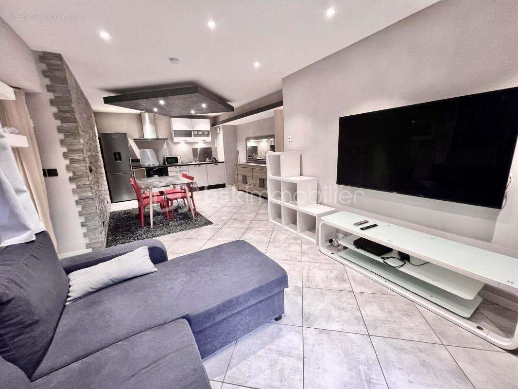 Appartement à SAINT-JEAN-DE-MAURIENNE