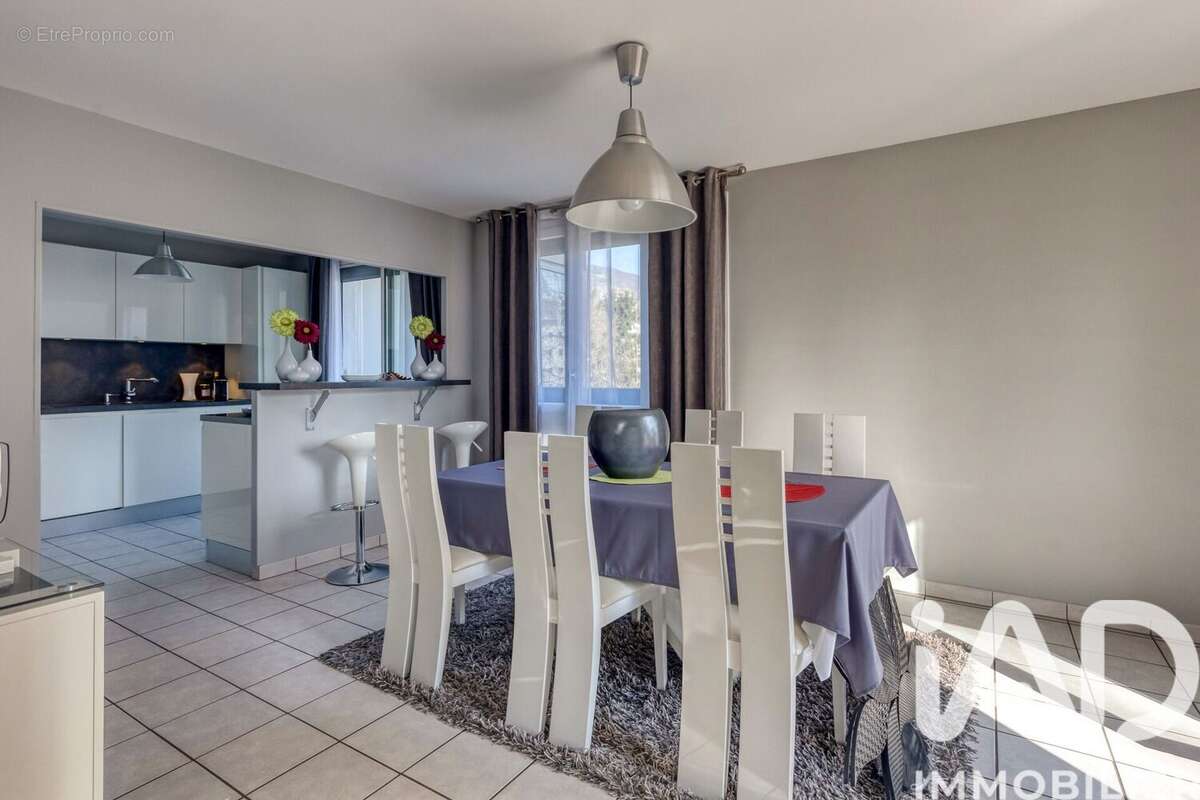 Photo 5 - Appartement à SAINT-MARTIN-D'HERES