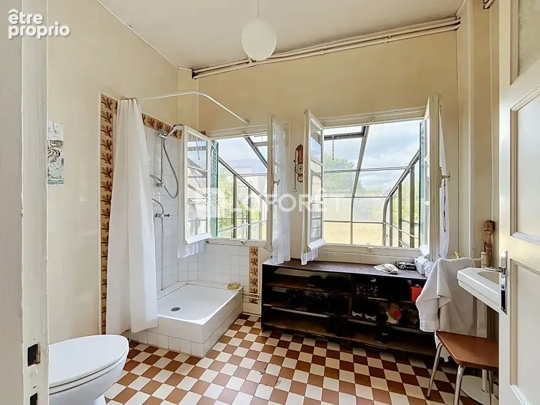 Chatou limite Le Vésinet -  Maison familiale 5 chambres avec jardin, sous-sol total et proche gare Vésinet-Le Pecq - photo 6